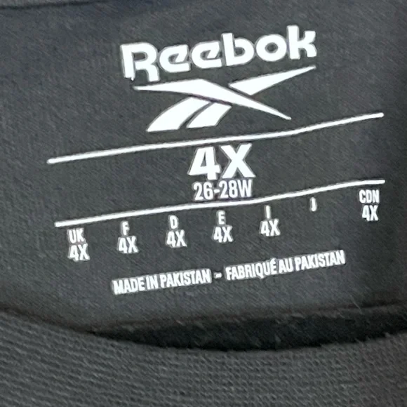 New Men’s black Reebok T-Shirt - Picture 3 of 4